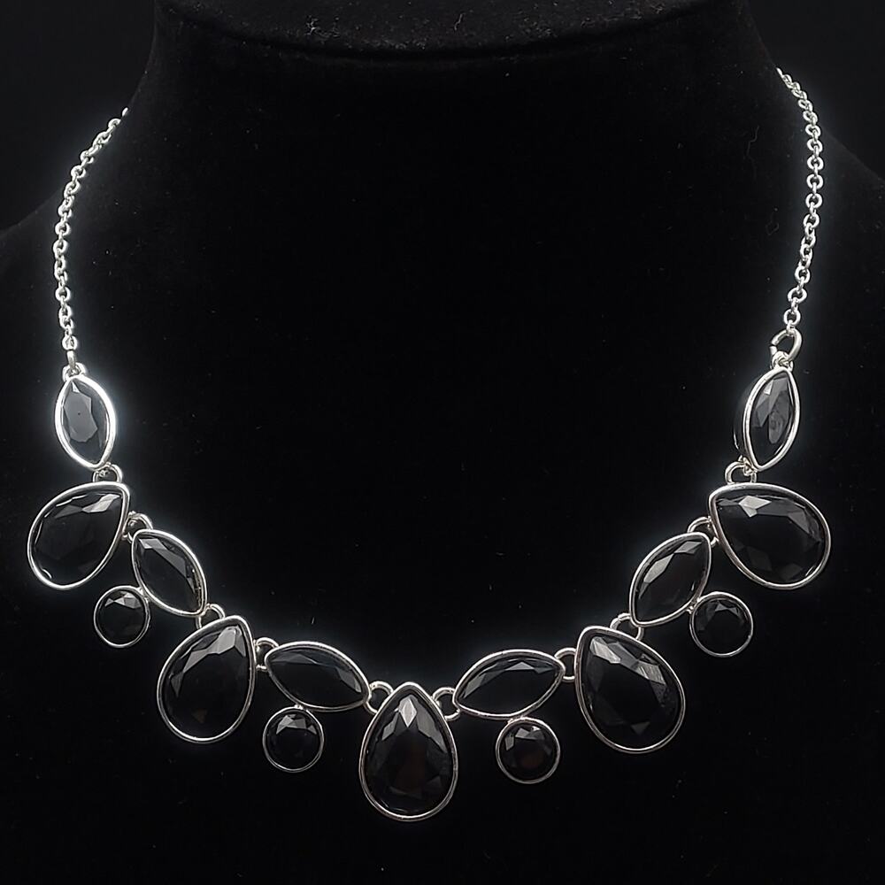 Liz Claiborne Necklace‎ Silver Tone and Black Statement Collar Necklace